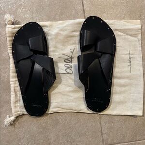 Beek Black Leather Cross-Strap Sandals